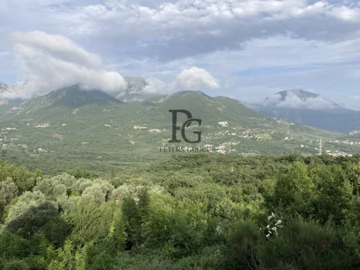 Land plot for sale with panoramic mountain views in Bar, Susanj, Montenegro