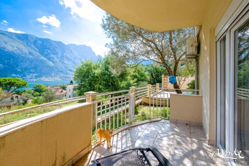 Apartment in Prcanj, Kotor Municipality