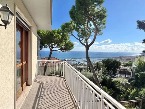 Apartment in Sanremo, Liguria