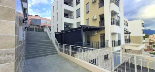 Apartment in Donja Lastva, Tivat Municipality