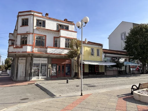 House in Izgrev r.c., Yambol