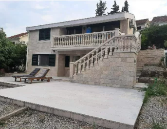 House in Donja Lastva, Tivat Municipality