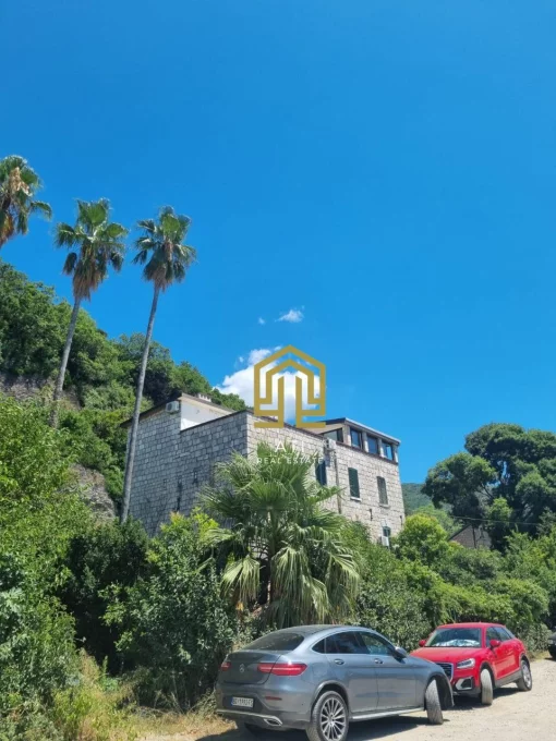 Apartment in Sasovići, Herceg Novi Municipality