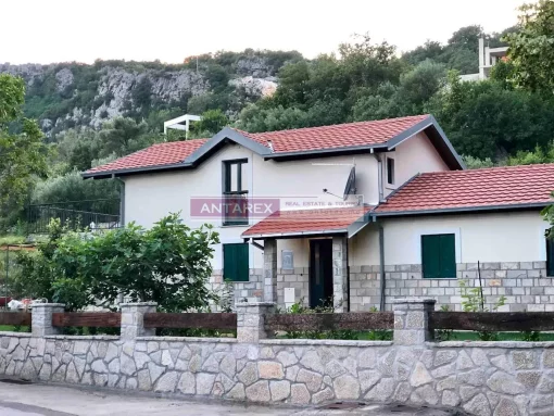 House in Herceg Novi, Herceg Novi Municipality